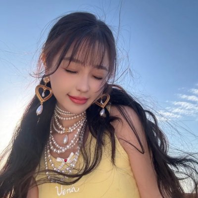 月亮中的亚马逊女人